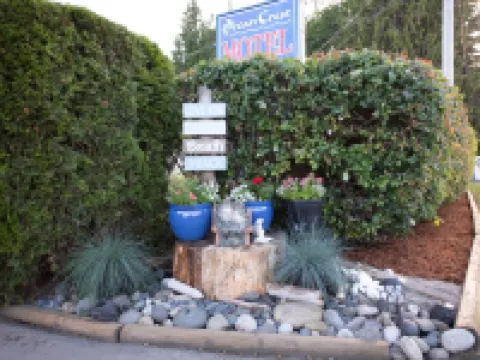 Ocean Crest Motel Hotels in Nanaimo