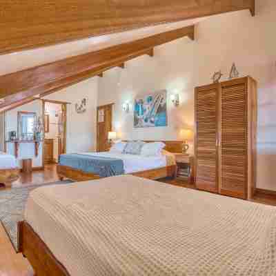 Hotel Bocas del Toro Rooms