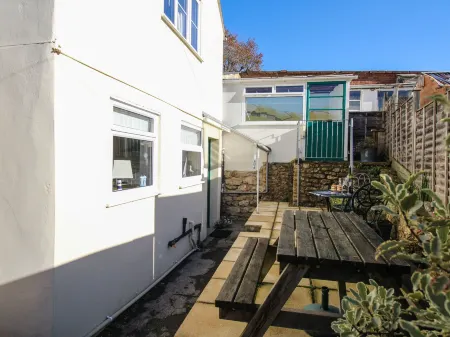 Fiddlesticks Cottage