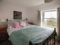 Longview Cottage