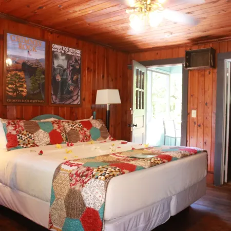 Riverside Lodge at Chimney Rock