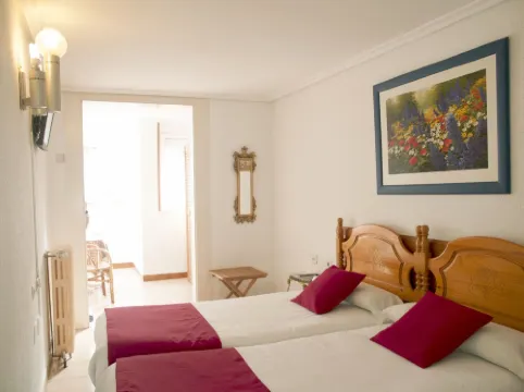 Dato 2 Hoteles en Vitoria-Gasteiz