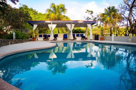 Blue Lagoon Hotel & Marina