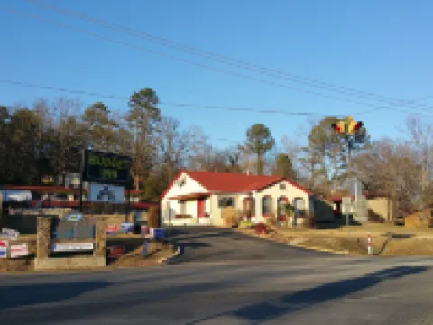 Budget Inn Hotels in Heber Township