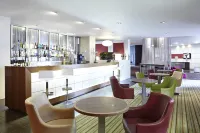 Novotel Newcastle Airport Hotel - parking