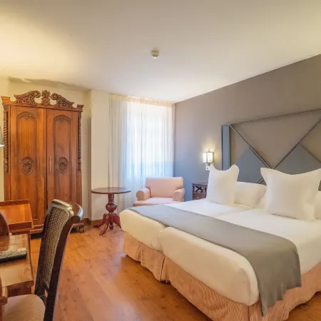 Hotel Torres de Somo