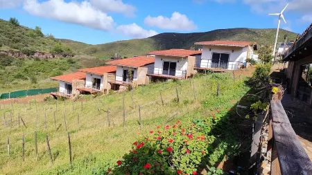 Cabañas hermosa vista Oceano-Montaña