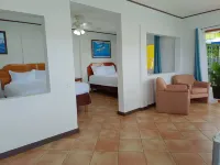 Banana Bay Marina Hotels in Golfito