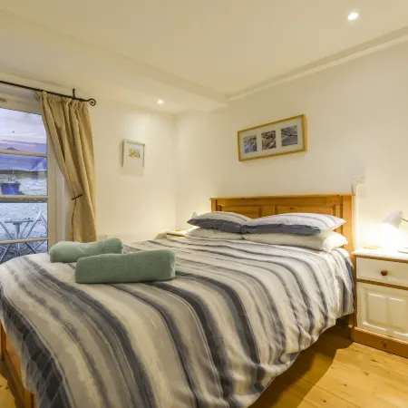 Chough Cottage Отели в г. Торпойнт