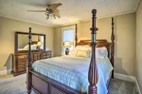 Charming and Family-Friendly Zanesville Home!