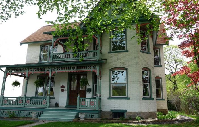 Victorian Loft Bed and Breakfast