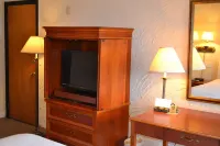 Henniker Motel Hotels in Francestown