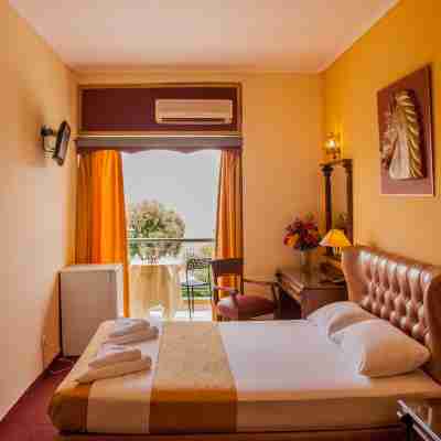 Galini Palace Rooms