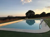 Eco-Lodge en la Reserva Privada Campanarios de Azaba - Proyecto de Conservación - ヴィラ