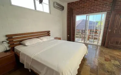 Muyuyo Lodge Hotels in 