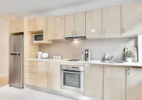 Prime location unit with backyard Hotel di Bondi Junction