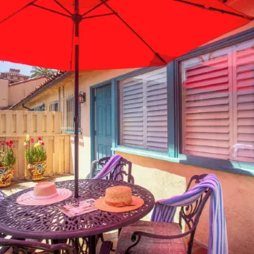 Castillo Inn at the Beach