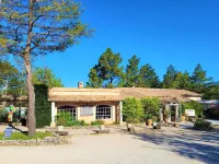 Domaine du Val de Sault（索特谷地產） 索村住宿飯店