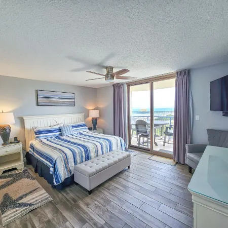 204b 2 Bedroom Condo