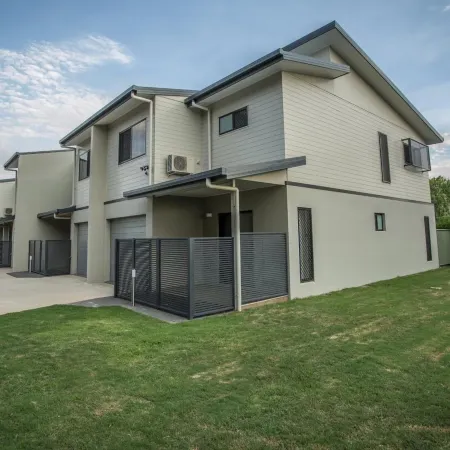 Spinifex Motel and Serviced Apartments