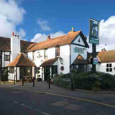 雷丁格瑞澤雷格林普瑞米爾酒店 Hotel Exterior