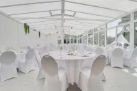 Logis Manoir de Fourcy Hotels in Estrees