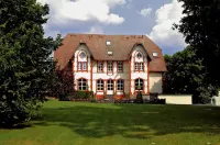 Hotel Villa Knobelsdorff und Restaurant "Alter Pasewalker Bierkeller" Hotels in der Nähe von Kreisvolkshochschule Vorpommern-Greifswald