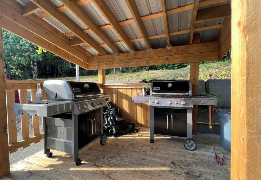 2. 더 샬레 모텔..