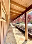Mountain Harbor King Guest Room on Lake Ouachita - parking