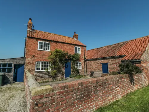 Bellafax Cottage فنادق في Scagglethorpe