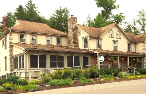 沃德菲爾德莊園 - 聖丹斯度假旅館