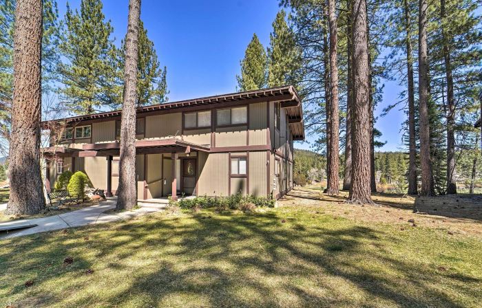 Quiet Home w/ Graeagle Meadows Golf Course View!