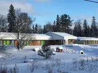 Algonquin Motel Hotels in Machar