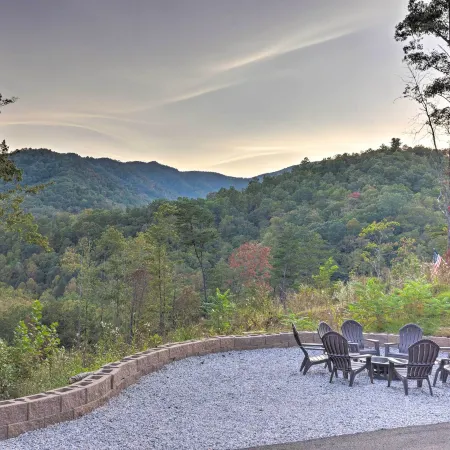 Family Holiday Retreat! Mtn-View Blue Ridge Home