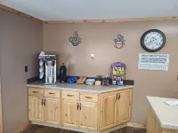 The B&B Motel Hotels in Lewistown