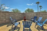 Updated Mesa Home w/ Spacious Backyard & Fire Pit! - 3-Sterne