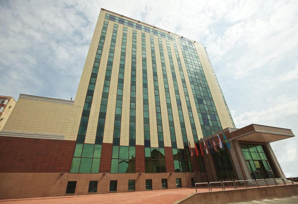 Kazzhol Hotel Astana - Housity