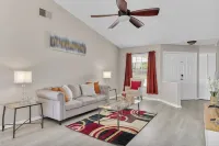 Rose's Lakeview Hotels in Pine Hills