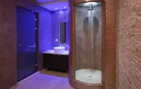 Paralos Kosta Alímia - spa