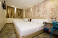 888 Boutique Hotel Hotels near 長德文教館
