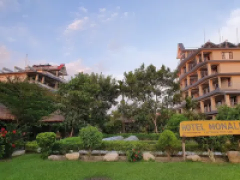 Hotel Monalisa Chitwan Pvt. Ltd. Hotels in Sauraha