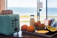 Golden Sand Beachfront, Cable Bay Stays, Cable Bay, Northland - breakfast