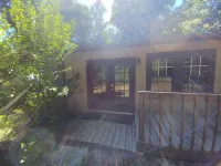 Brown House in the Woods - Barkley Lake Area
