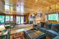 Cabin 600 to Manistee Lake Private Shared Access