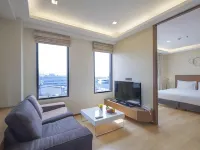 Marvin Suites Hotel Hotels near BTS-Surasak