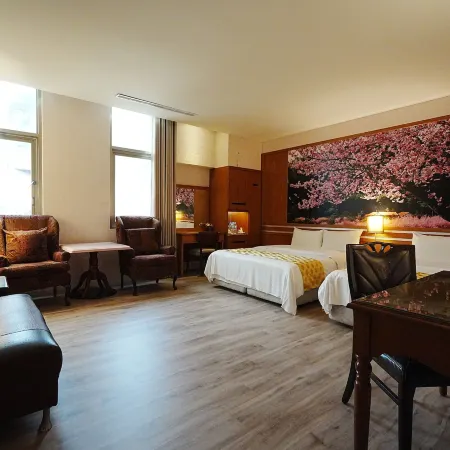 York Hotel Отели рядом с достопримечательностью «Guangfu Gong Temple»