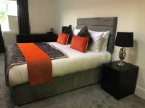 Black Horse Hotels in Baston