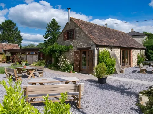 Widbrook Barns Hotels in Steeple Ashton