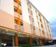 Casa Narinya @ Suvarnabhumi Airport Hotels near King Power Duty free(Suvarnabhumi Airport)