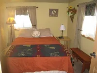 Cozy Cabin a Minute from Yellowstone.. Book Now for Your Winter Wonderland Stay!